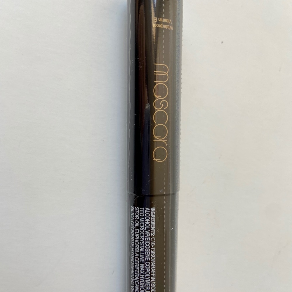 Makeup Bundle - Picture 8 of 8